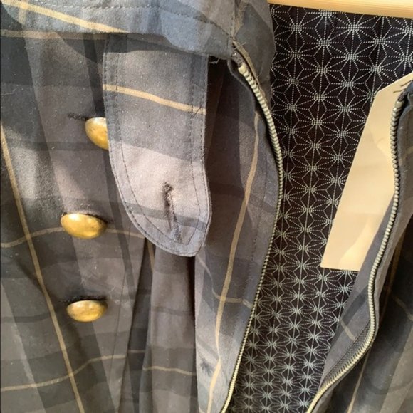 Dear Creatures plaid cape with hood - Picture 2 of 13